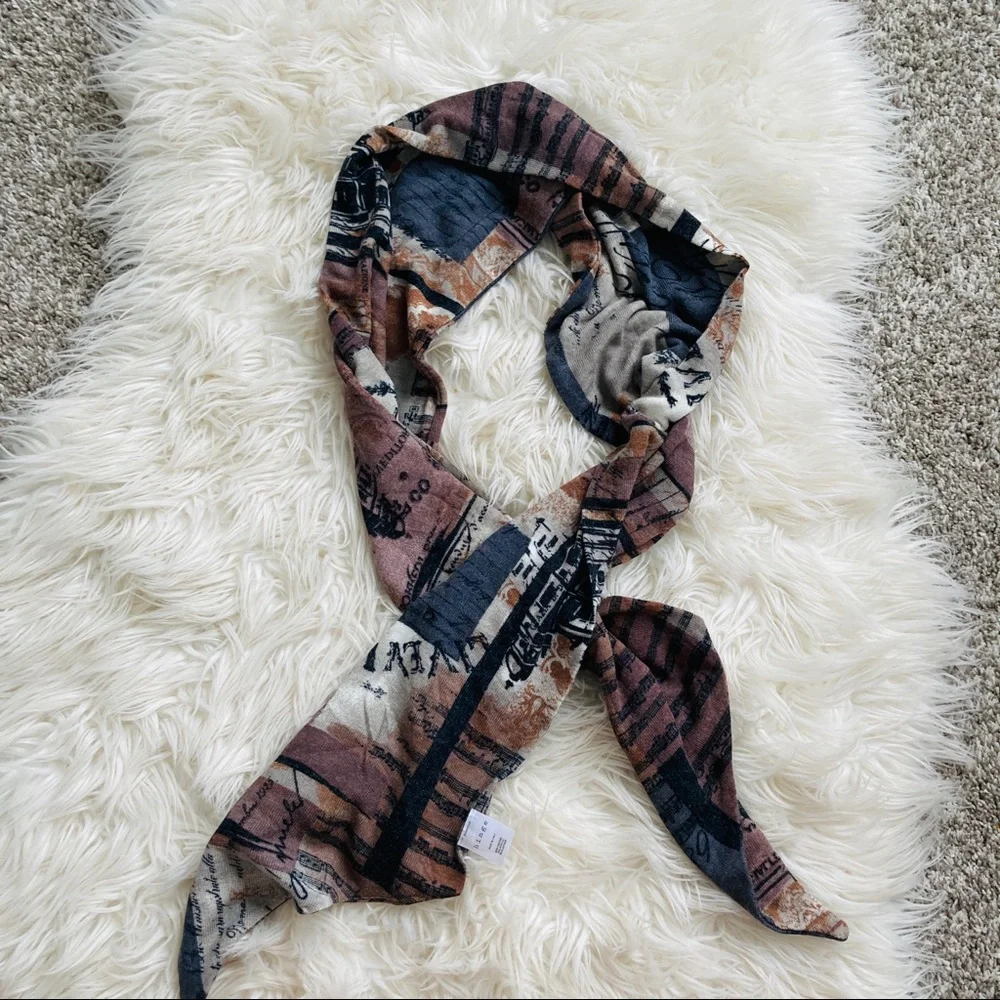 hinge skinny scarf